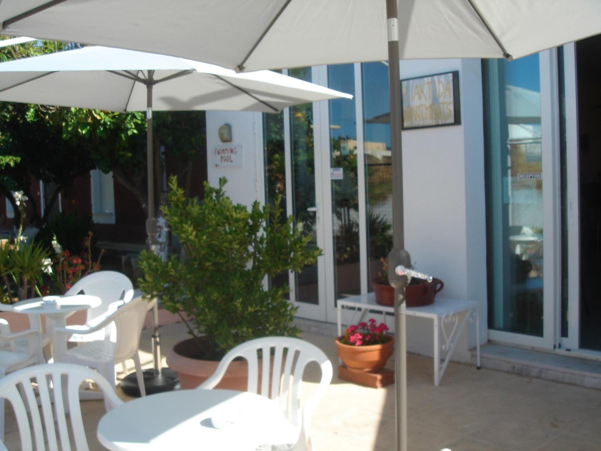 Iliaktida Apartments Rapanianá Екстериор снимка