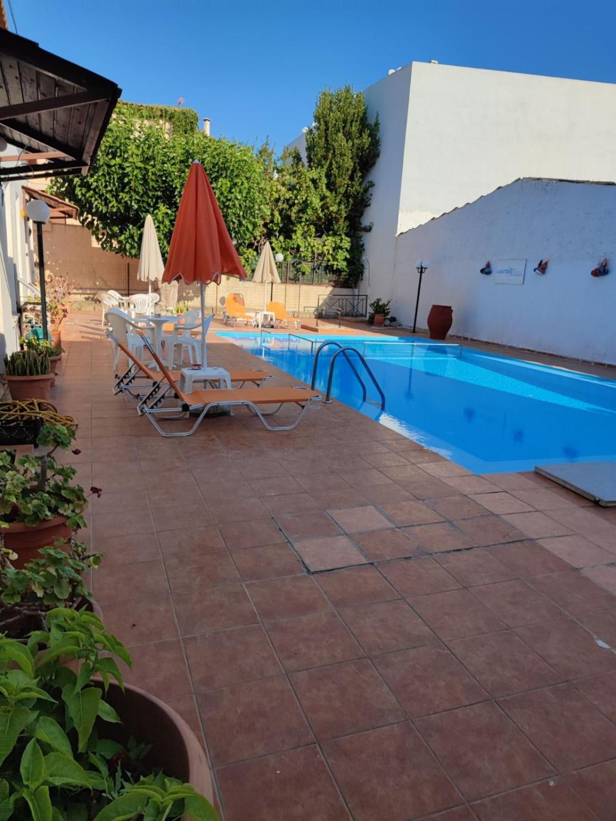 Iliaktida Apartments Rapanianá Екстериор снимка